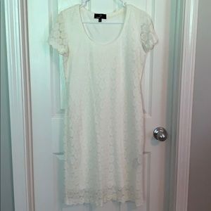 White lace dress